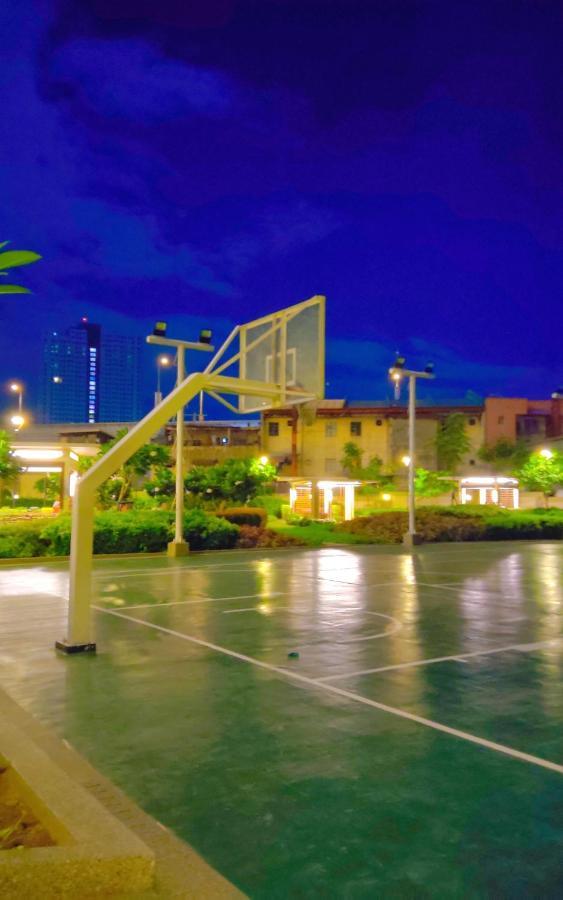 Serendipity Place @Celandine Caloocan Exterior photo